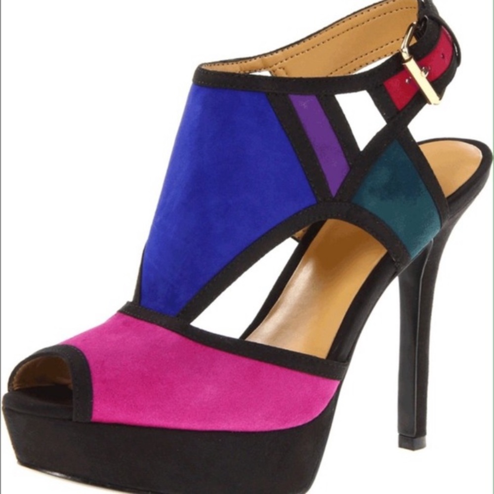 Nine West 4” Peeptoe Colorblock Suede Pumps!